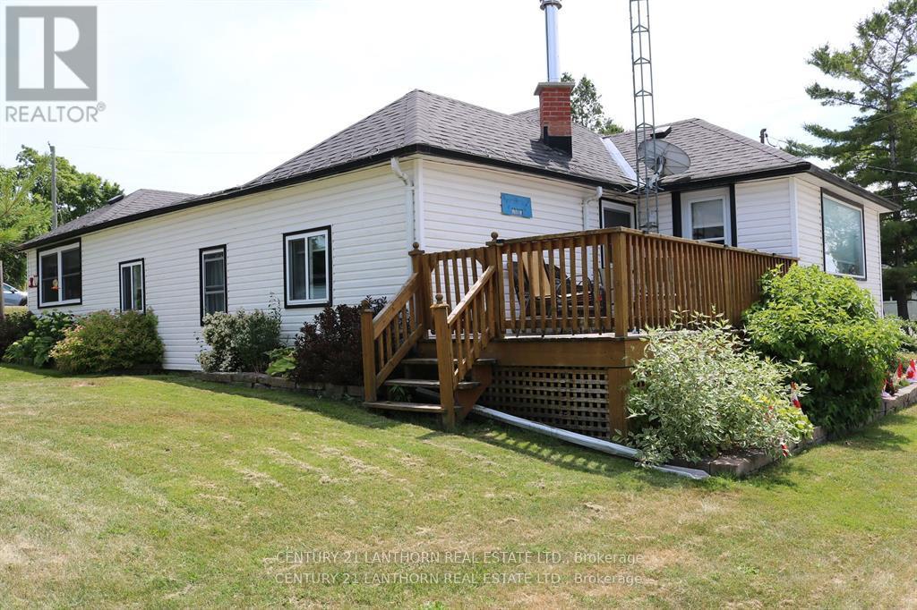 13 St Philip Street, Prince Edward County (South Marysburg Ward), Ontario  K0K 2P0 - Photo 19 - X12396872