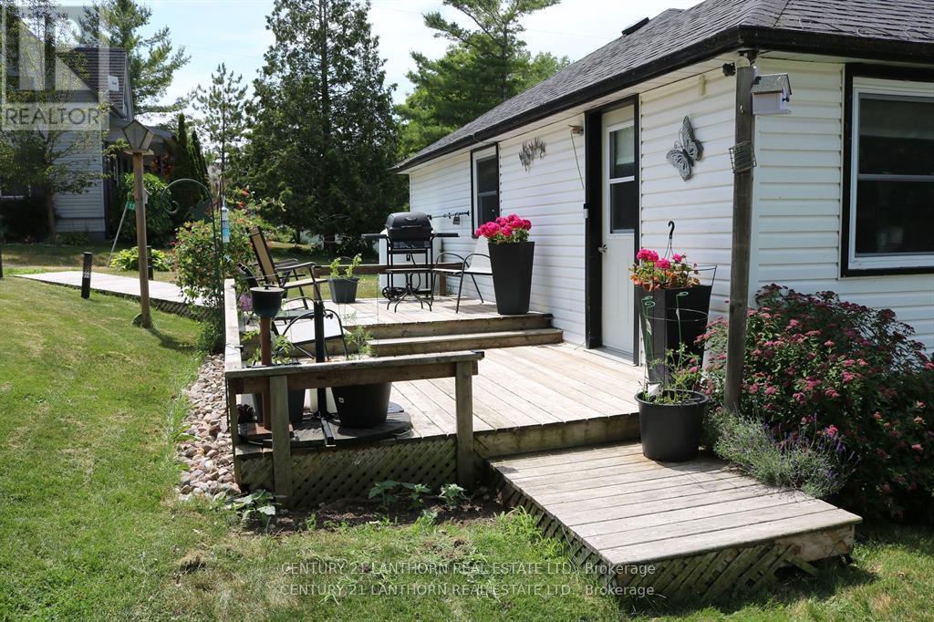 13 St Philip Street, Prince Edward County (South Marysburg Ward), Ontario  K0K 2P0 - Photo 22 - X12396872