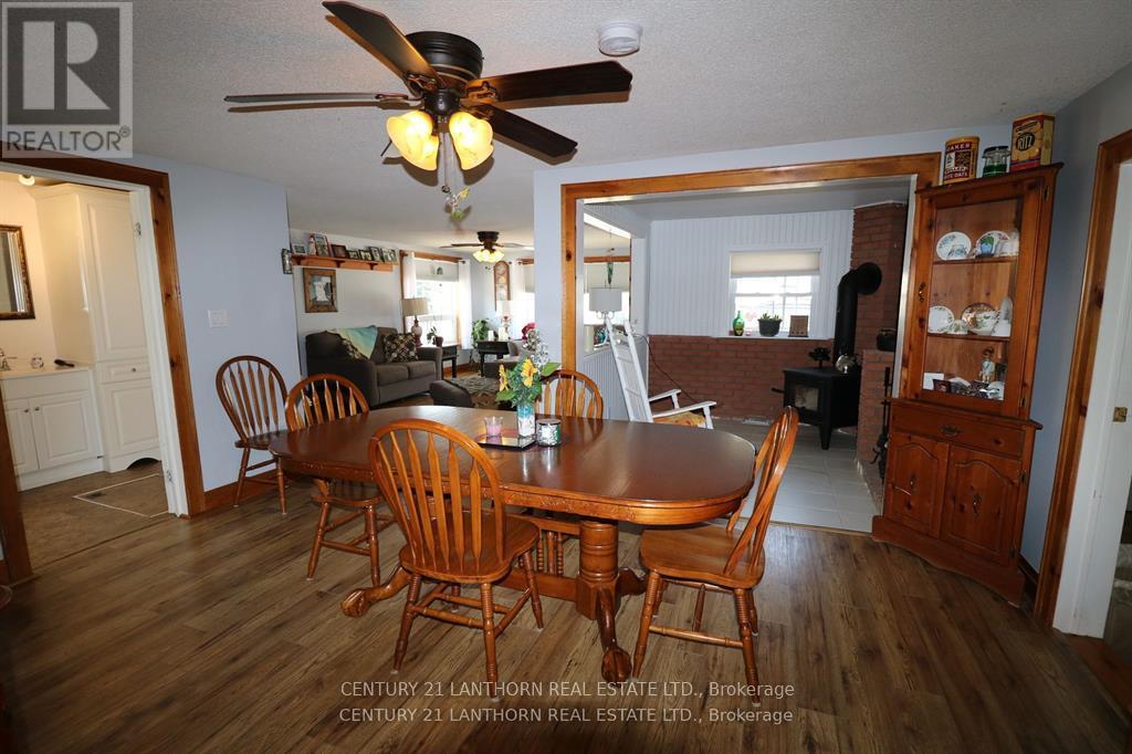 13 St Philip Street, Prince Edward County (South Marysburg Ward), Ontario  K0K 2P0 - Photo 8 - X12396872