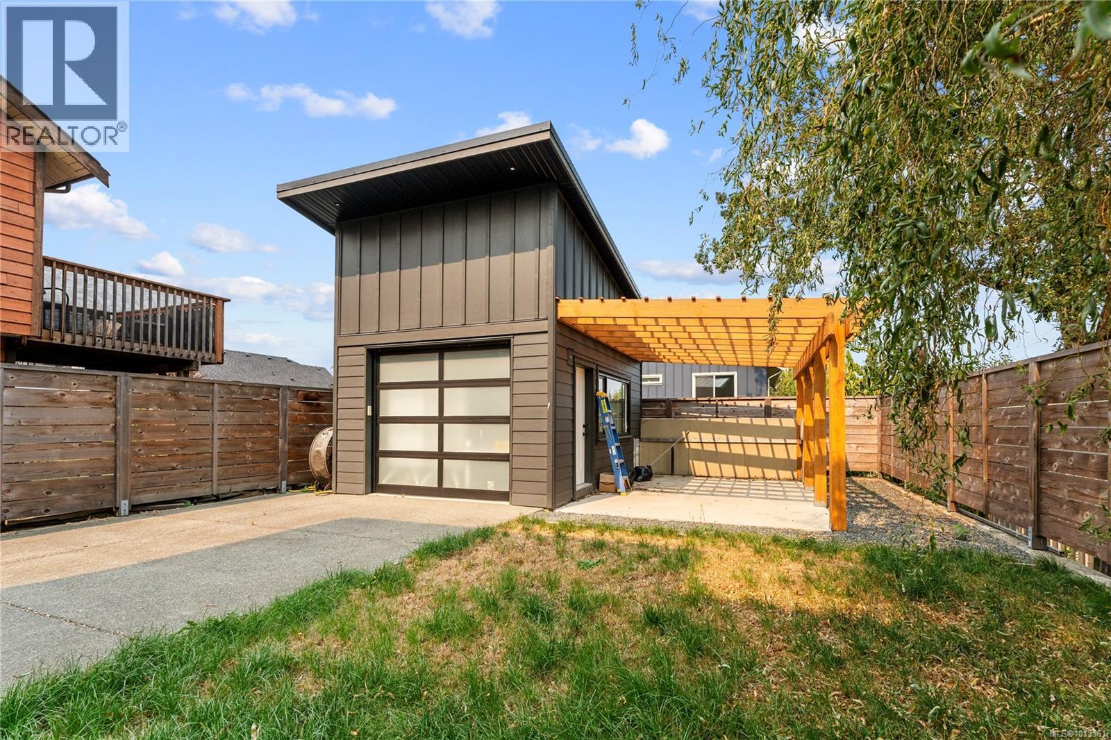 Property at 3341 Skinner Rd image 3