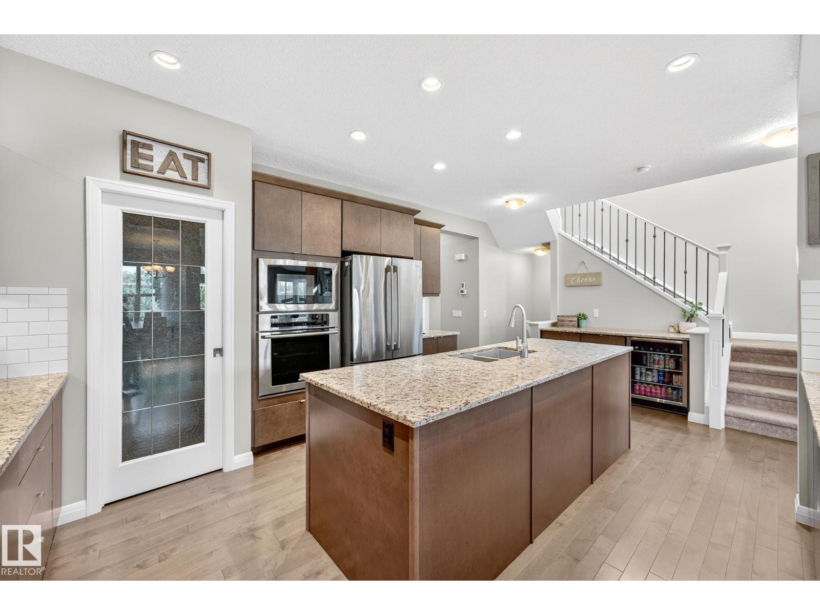 17506 61a St Nw, Edmonton, Alberta  T5Y 3P2 - Photo 9 - E4457180