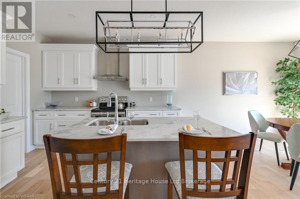 46 Matheson Crescent, East Zorra-Tavistock, Ontario  N0J 1M0 - Photo 10 - X12396835