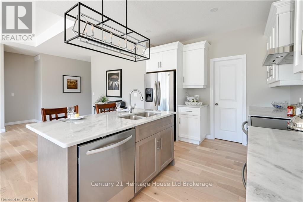 46 Matheson Crescent, East Zorra-Tavistock, Ontario  N0J 1M0 - Photo 11 - X12396835