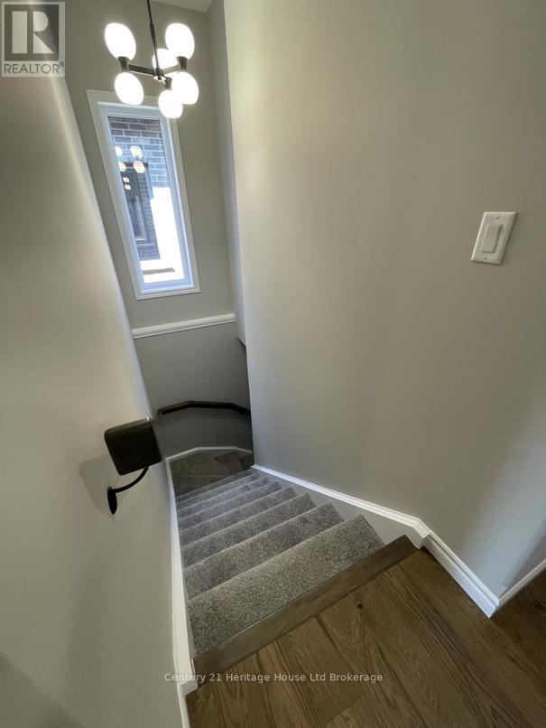 22 Matheson Crescent, East Zorra-Tavistock, Ontario  N0J 1M0 - Photo 30 - X12396837