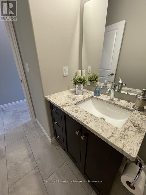 22 Matheson Crescent, East Zorra-Tavistock, Ontario  N0J 1M0 - Photo 31 - X12396837