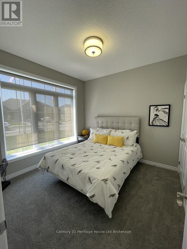 22 Matheson Crescent, East Zorra-Tavistock, Ontario  N0J 1M0 - Photo 37 - X12396837