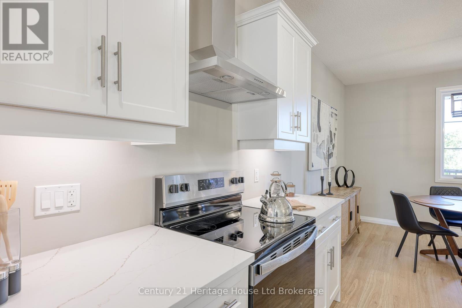 14 - 19 Anderson Street, Woodstock (Woodstock - South), Ontario  N4S 9A3 - Photo 27 - X12396846