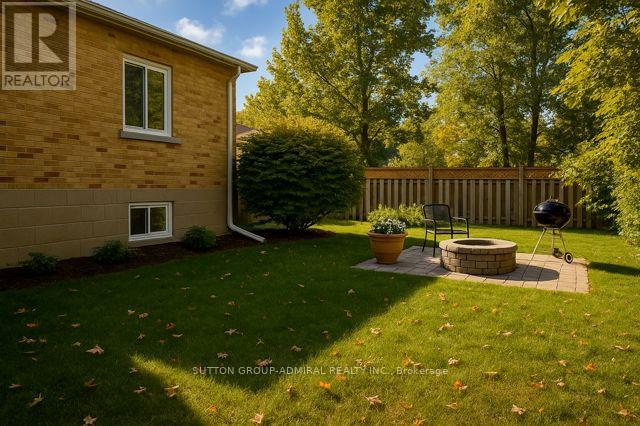 52 Acton Avenue, Toronto, Ontario  M3H 4G8 - Photo 14 - C12391299