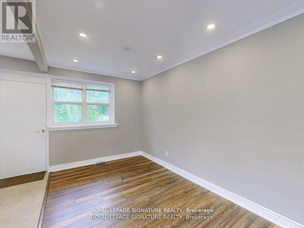 1821 Christopher Road, Mississauga, Ontario  L5J 2K7 - Photo 16 - W12396682