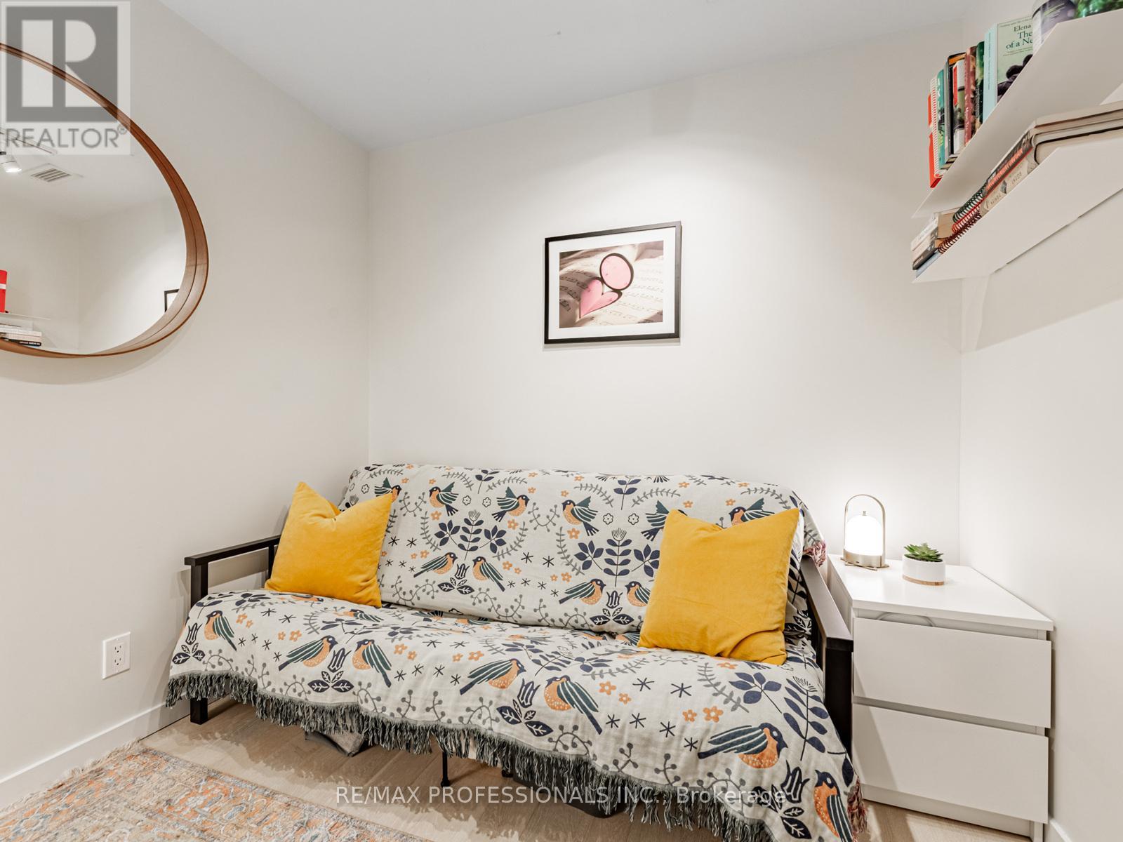 401 - 383 Sorauren Avenue, Toronto, Ontario  M6R 0A4 - Photo 23 - W12396696