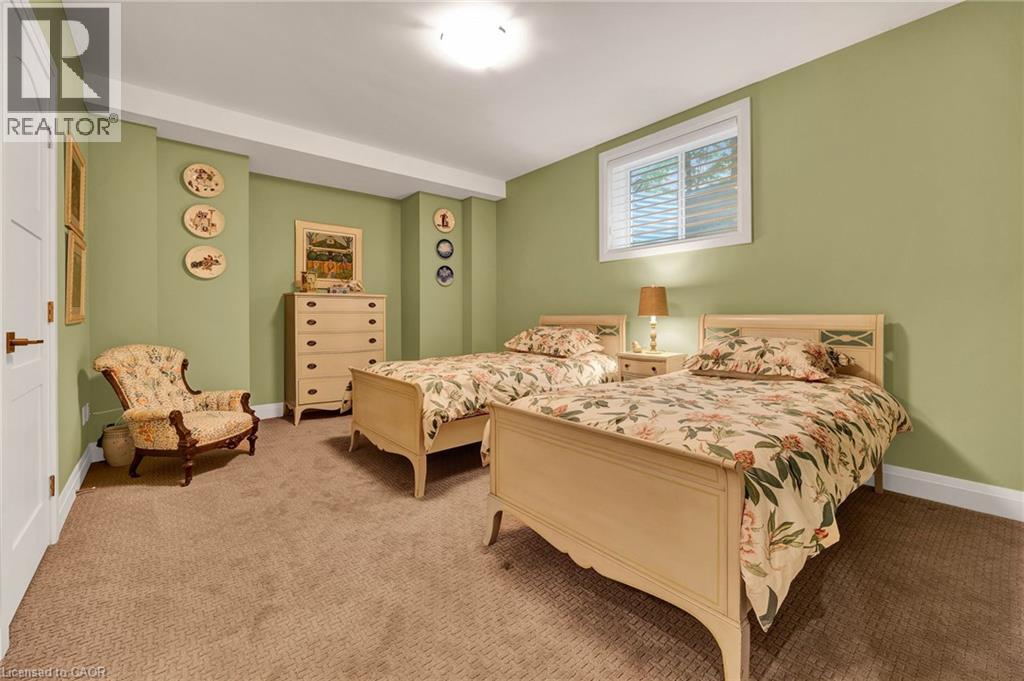 585 Regal Place, Waterloo, Ontario  N2V 2G3 - Photo 28 - 40768332