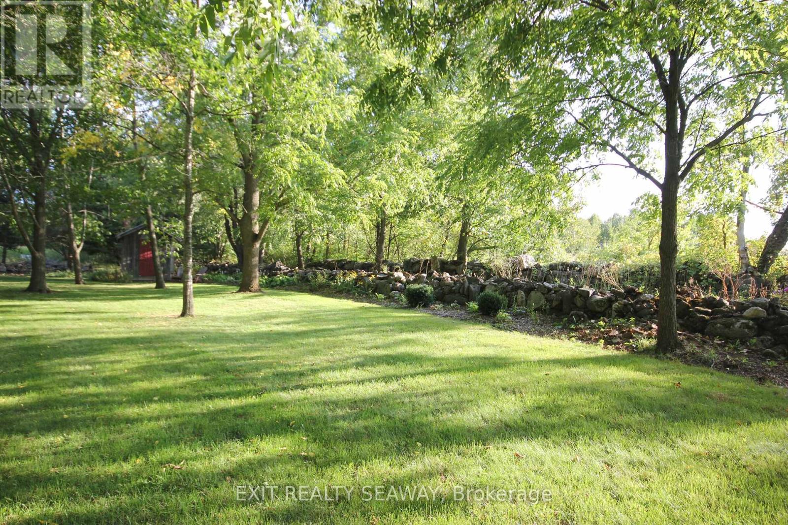 18199 Street Road, South Glengarry, Ontario  K6H 5R6 - Photo 24 - X12396969