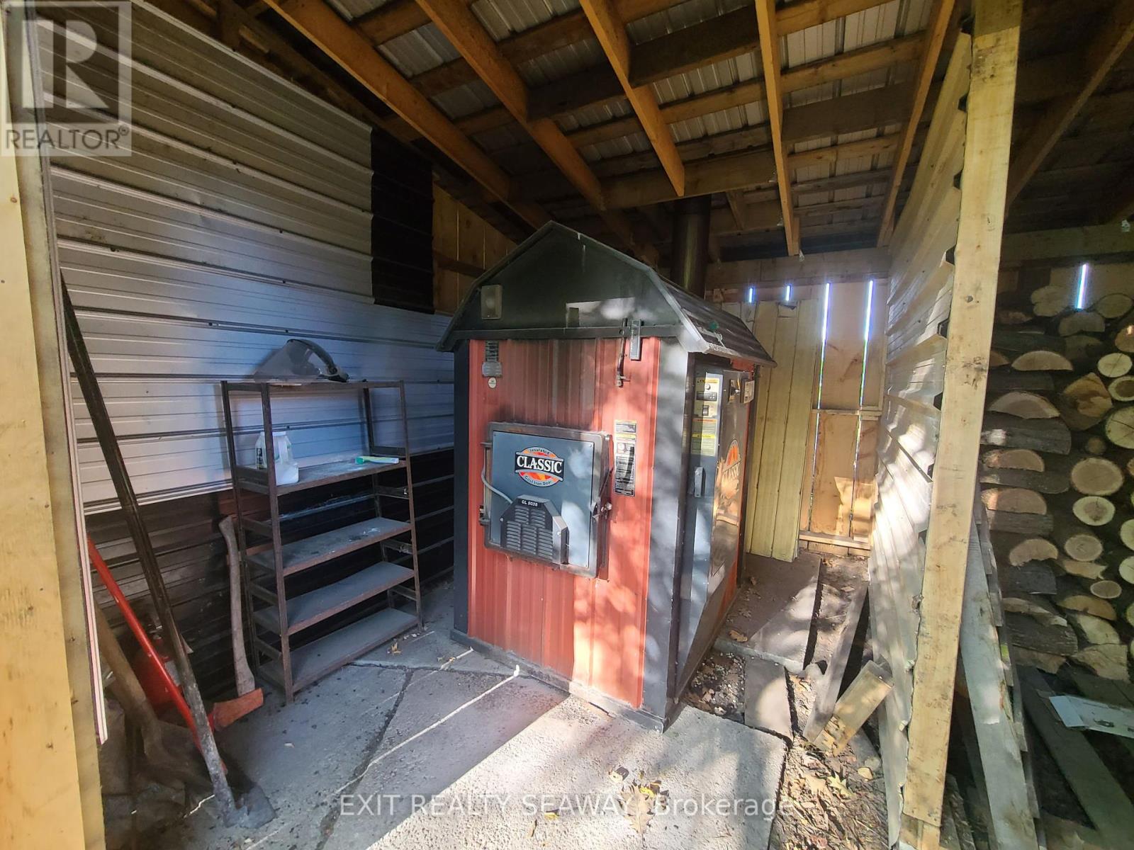 18199 Street Road, South Glengarry, Ontario  K6H 5R6 - Photo 31 - X12396969