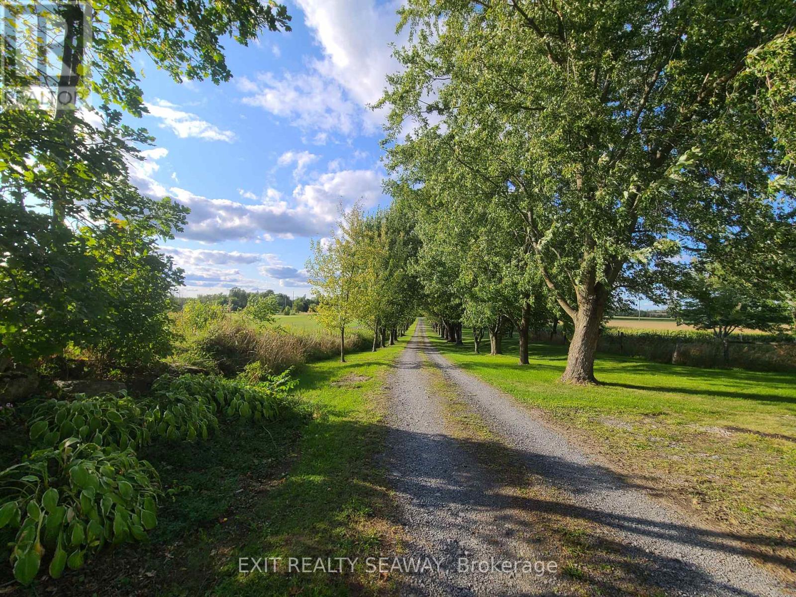 18199 Street Road, South Glengarry, Ontario  K6H 5R6 - Photo 41 - X12396969