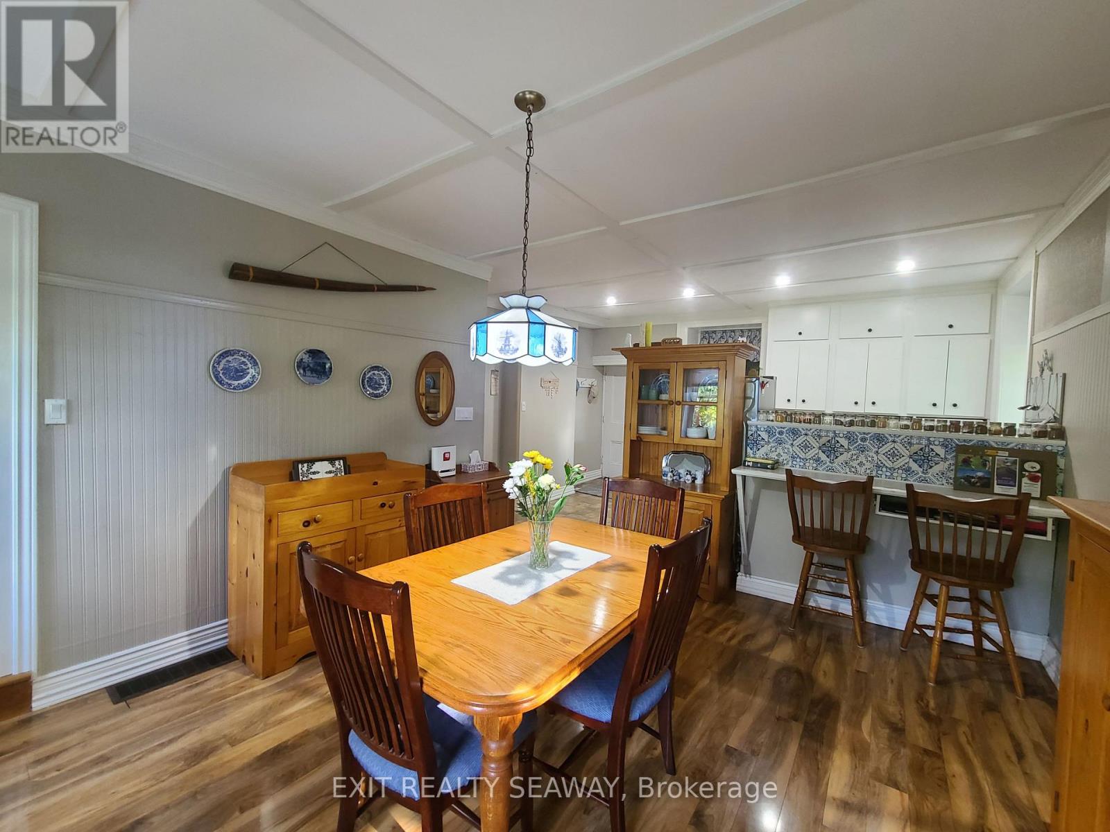 18199 Street Road, South Glengarry, Ontario  K6H 5R6 - Photo 7 - X12396969