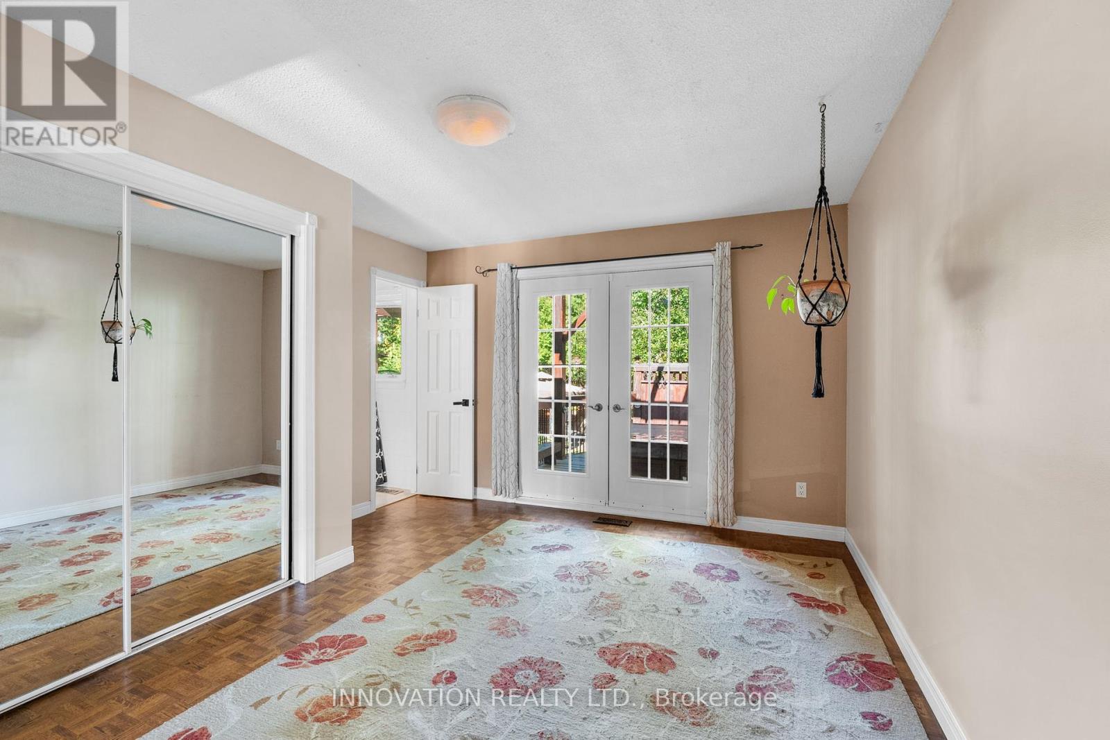 2931 Ahearn Avenue, Ottawa, Ontario K2B 7A2 - Photo 15 - X12396466