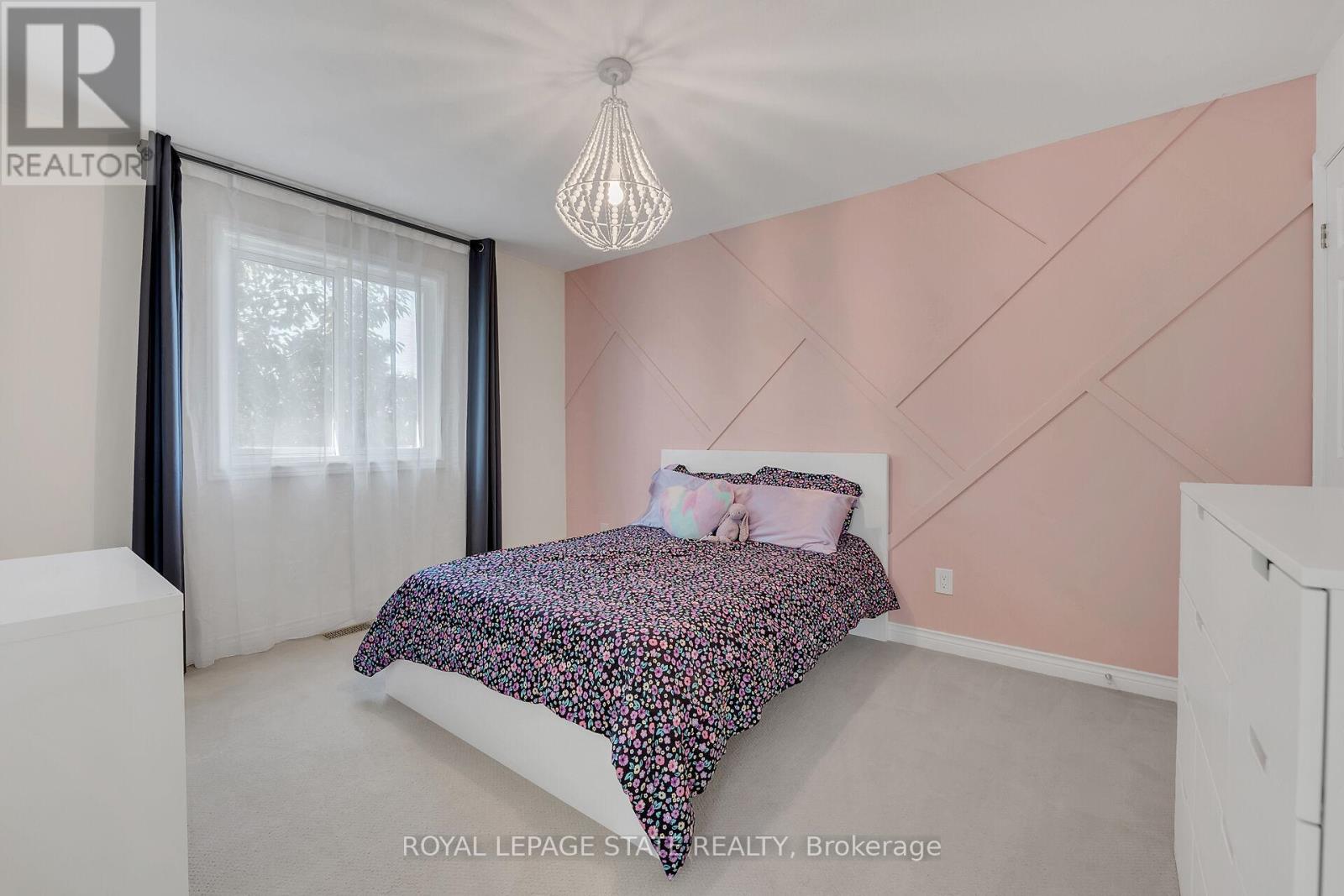 201 Jones Road, Hamilton, Ontario  L8E 5J4 - Photo 32 - X12396733