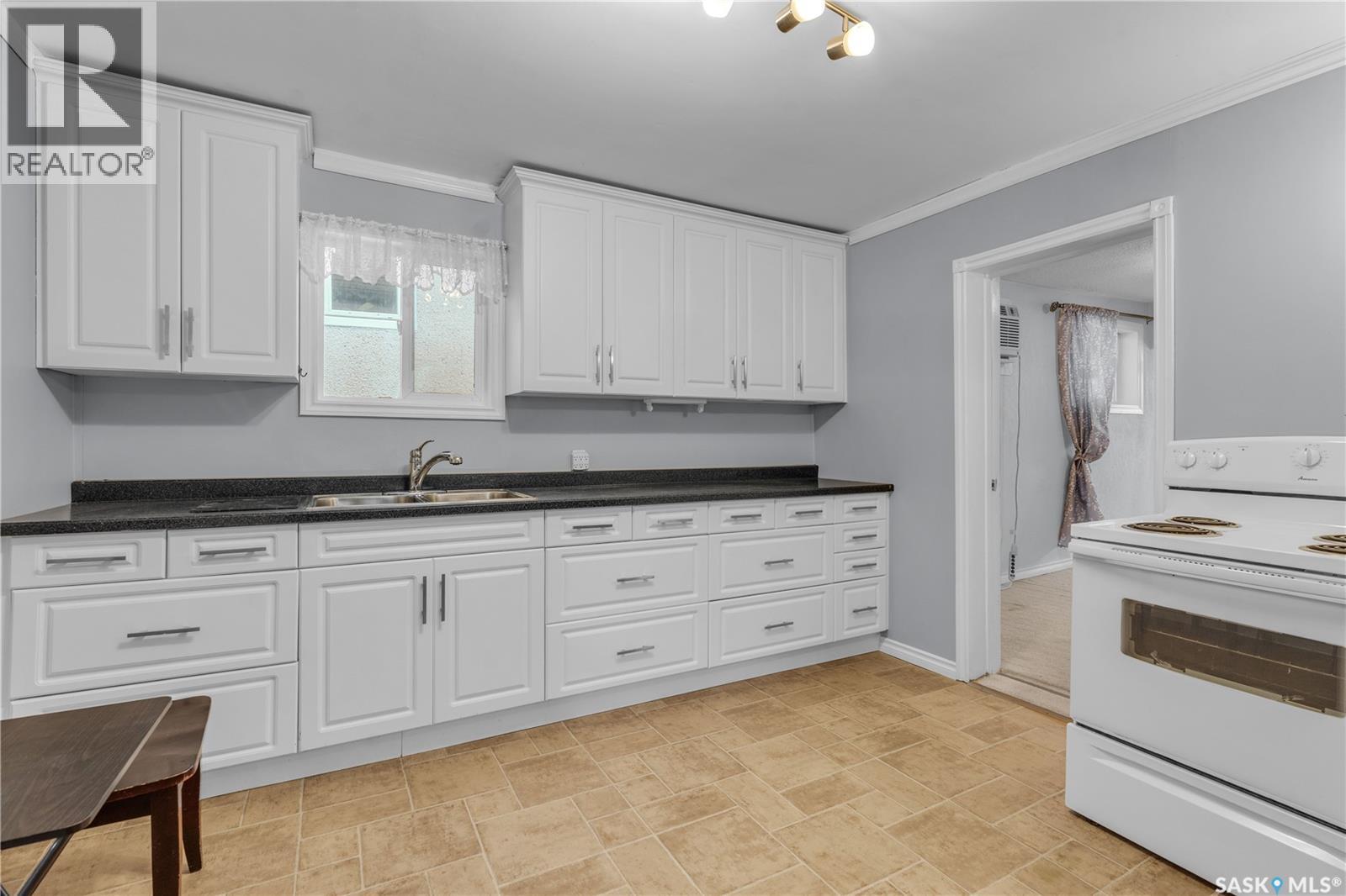 2344 Edgar Street, Regina, Saskatchewan  S4N 3L1 - Photo 13 - SK017930