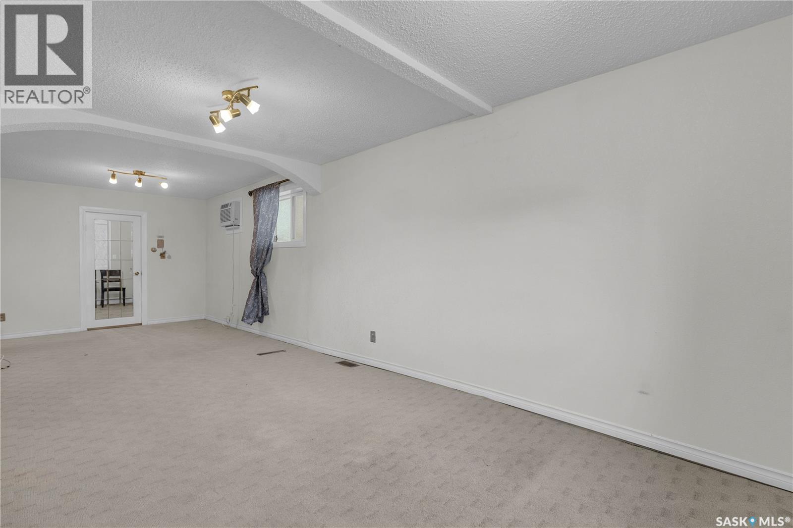 2344 Edgar Street, Regina, Saskatchewan  S4N 3L1 - Photo 3 - SK017930