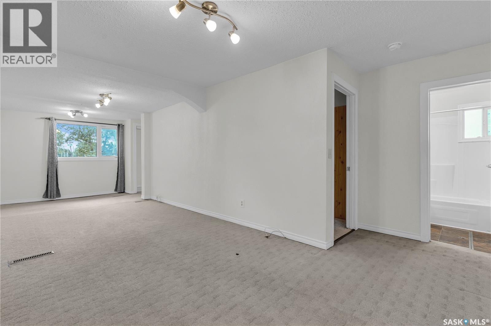 2344 Edgar Street, Regina, Saskatchewan  S4N 3L1 - Photo 6 - SK017930