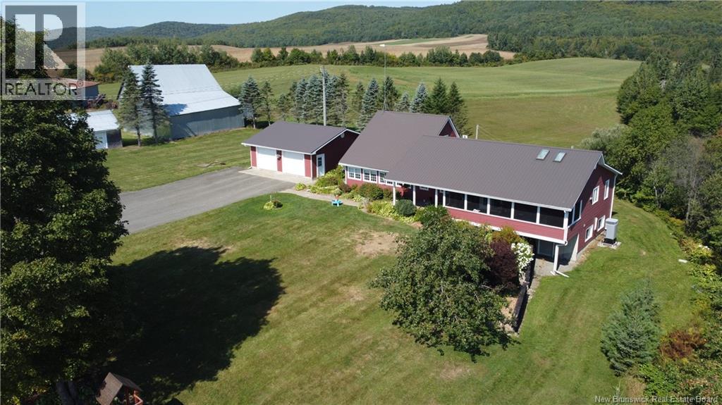 621 Moose Mountain Road, Moose Mountain, New Brunswick  E7J 1R7 - Photo 5 - NB126263