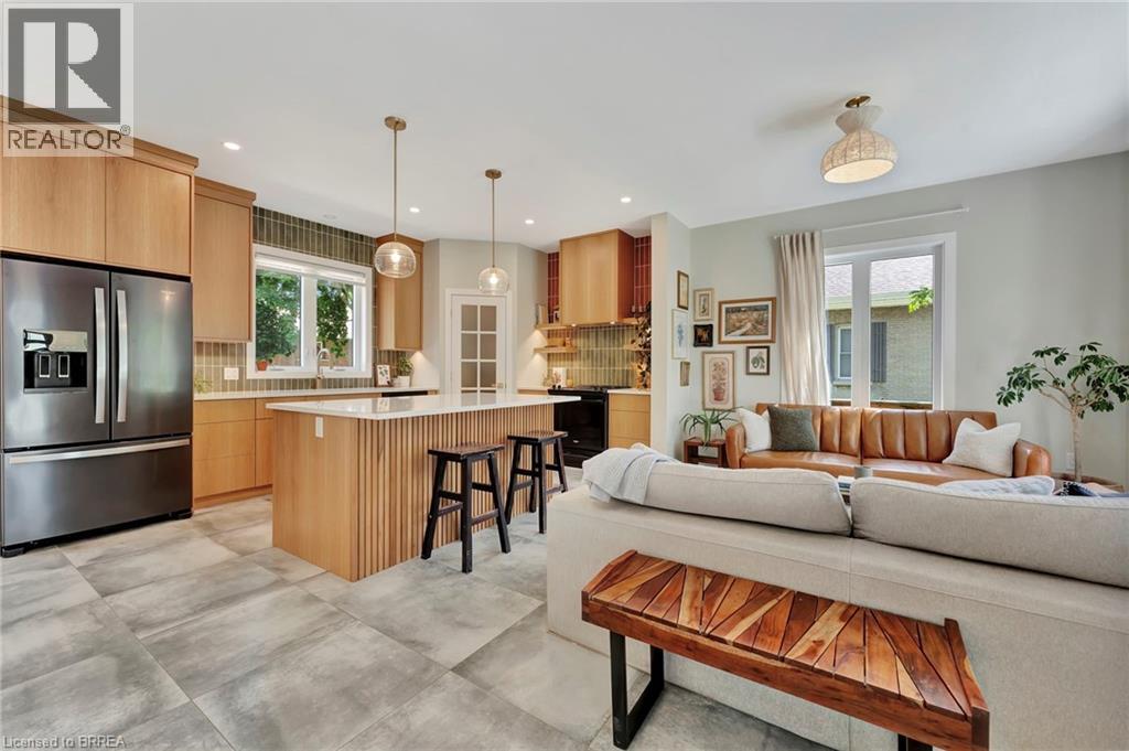 Photo 12 of 50 for 21 North Street