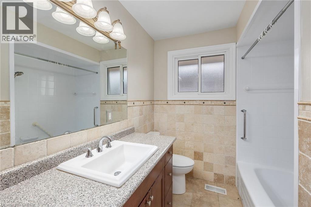 60 Champlain Avenue Unit# Main Floor, Hamilton, Ontario  L8G 2H7 - Photo 38 - 40768726