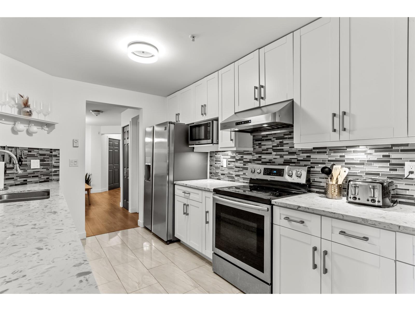 106 15185 22 Avenue, Surrey, British Columbia  V4A 9T4 - Photo 6 - R3046652