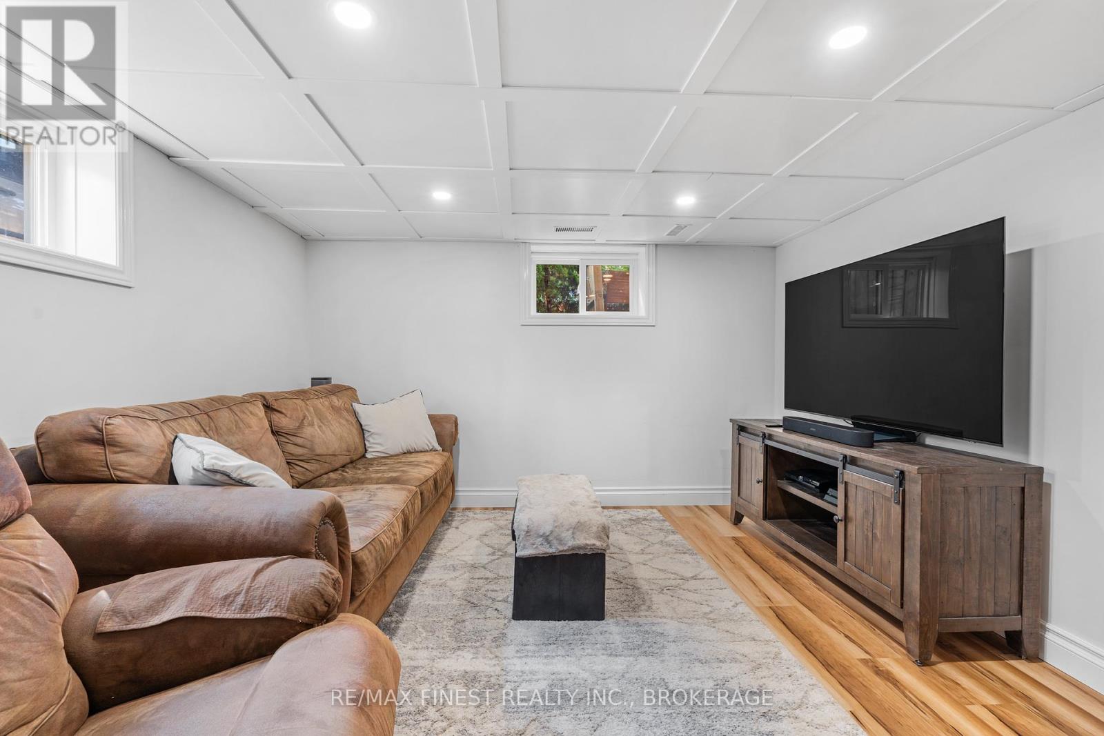 14 Graham Avenue, Kingston, Ontario  K7L 4H3 - Photo 23 - X12397064