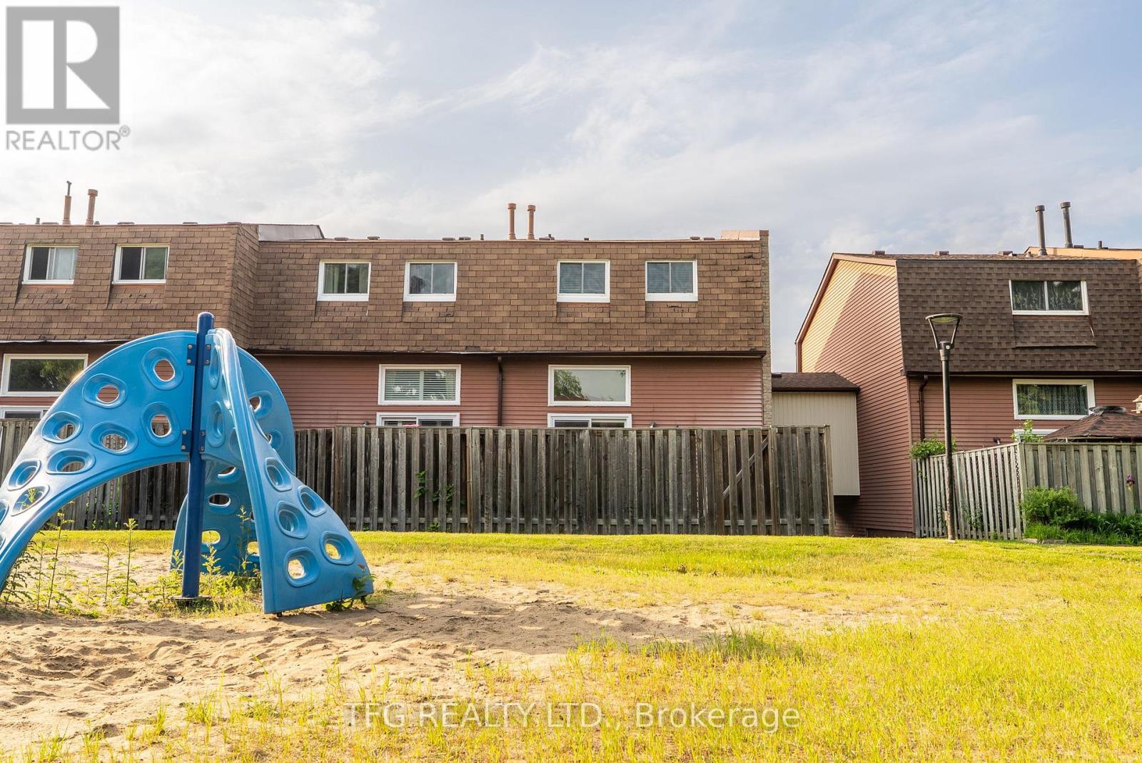 45 - 222 Pearson Street, Oshawa, Ontario  L1G 7C6 - Photo 14 - E12396991