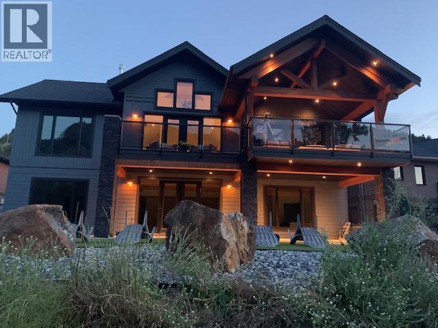 8660 RIVERSIDE Drive, grand forks, British Columbia