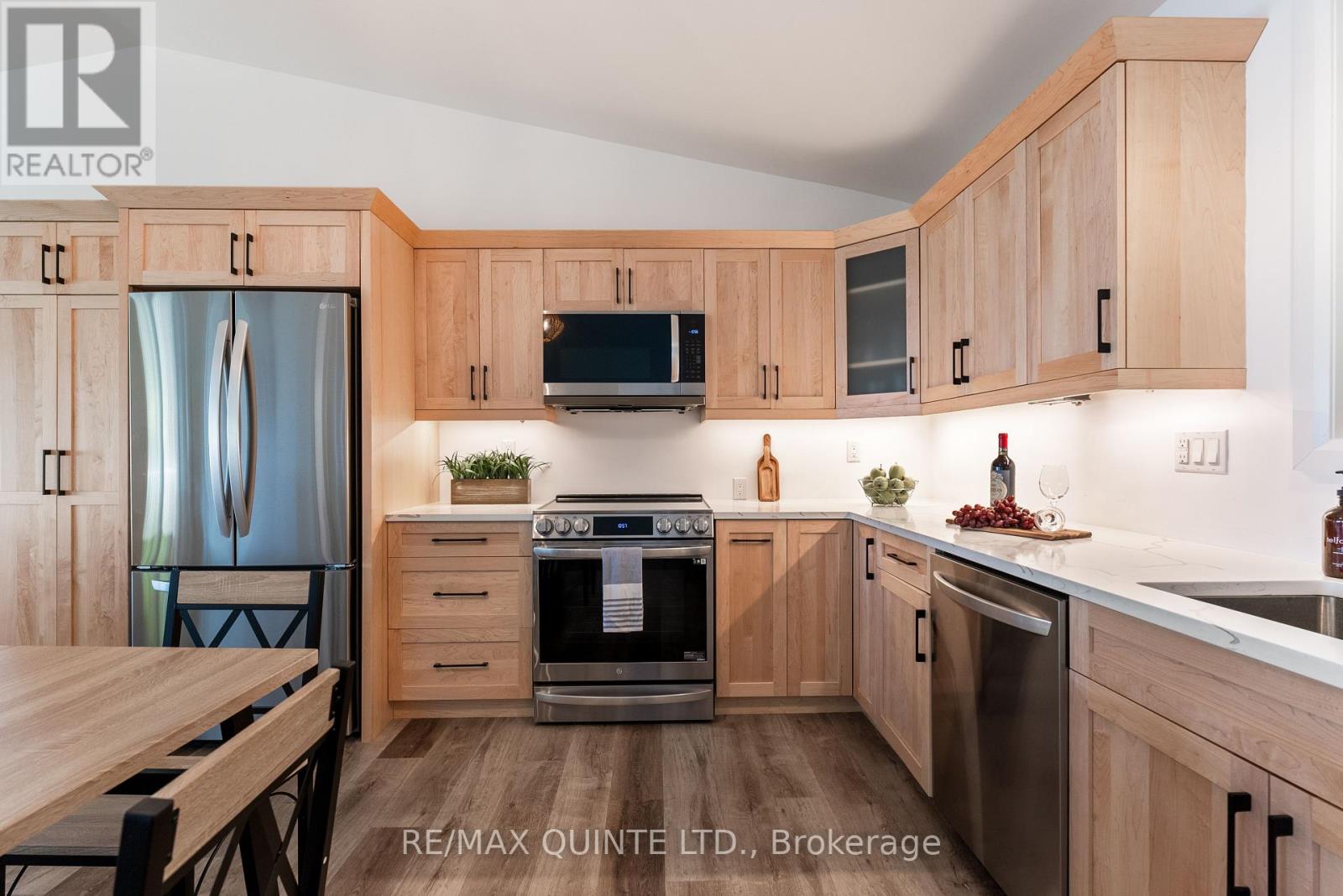 89 Curry Lane, Prince Edward County, Ontario  K0K 1P0 - Photo 19 - X12397030