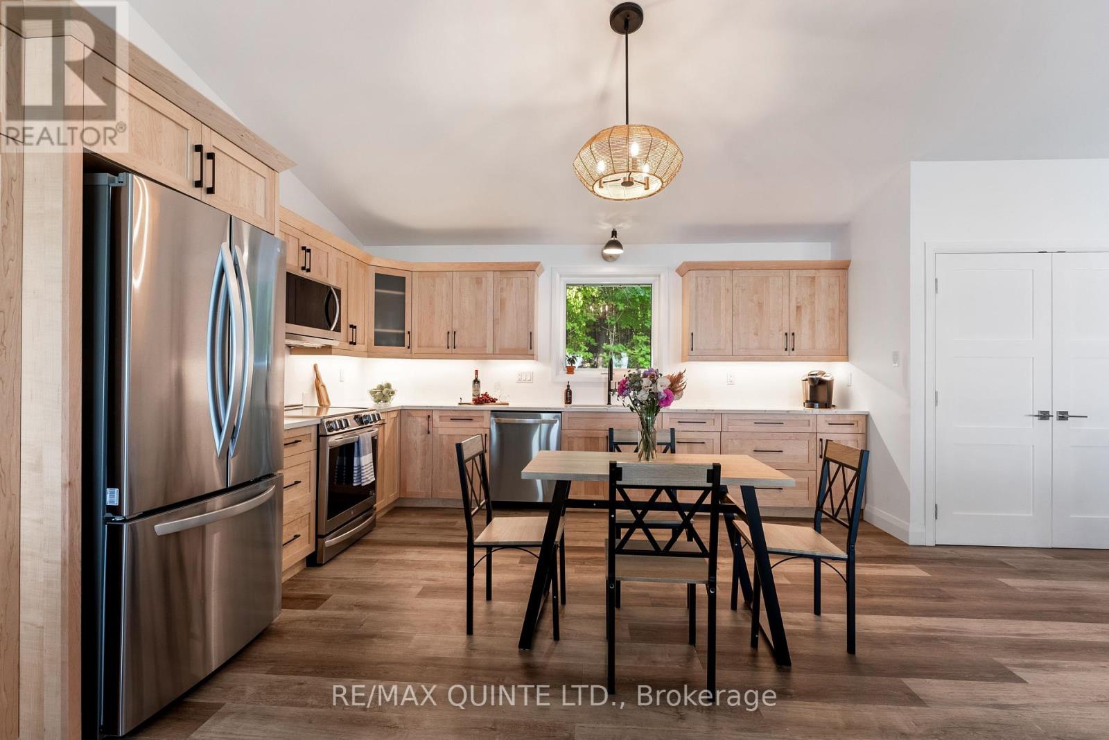 89 Curry Lane, Prince Edward County, Ontario  K0K 1P0 - Photo 20 - X12397030