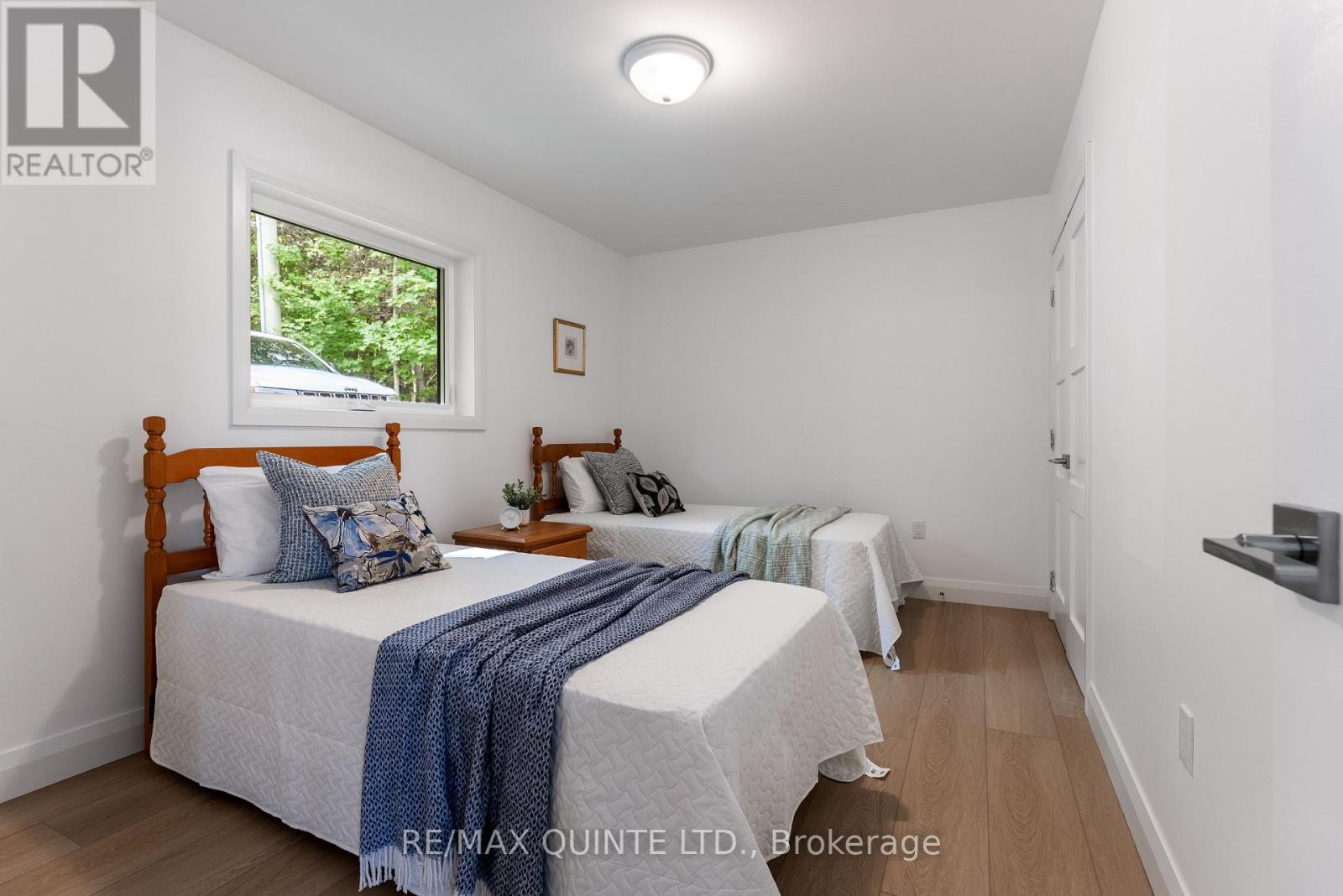 89 Curry Lane, Prince Edward County, Ontario  K0K 1P0 - Photo 24 - X12397030