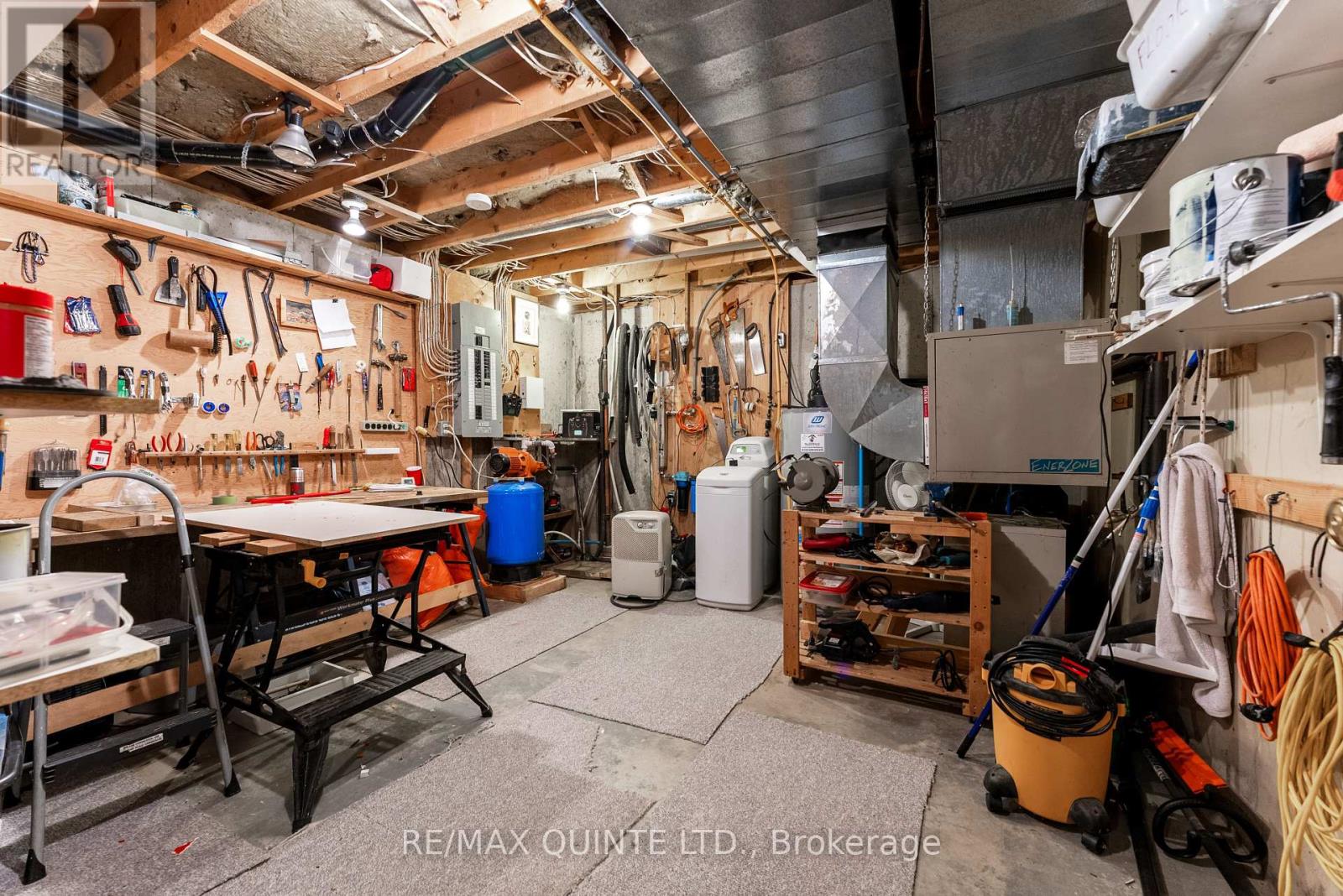 89 Curry Lane, Prince Edward County, Ontario  K0K 1P0 - Photo 32 - X12397030