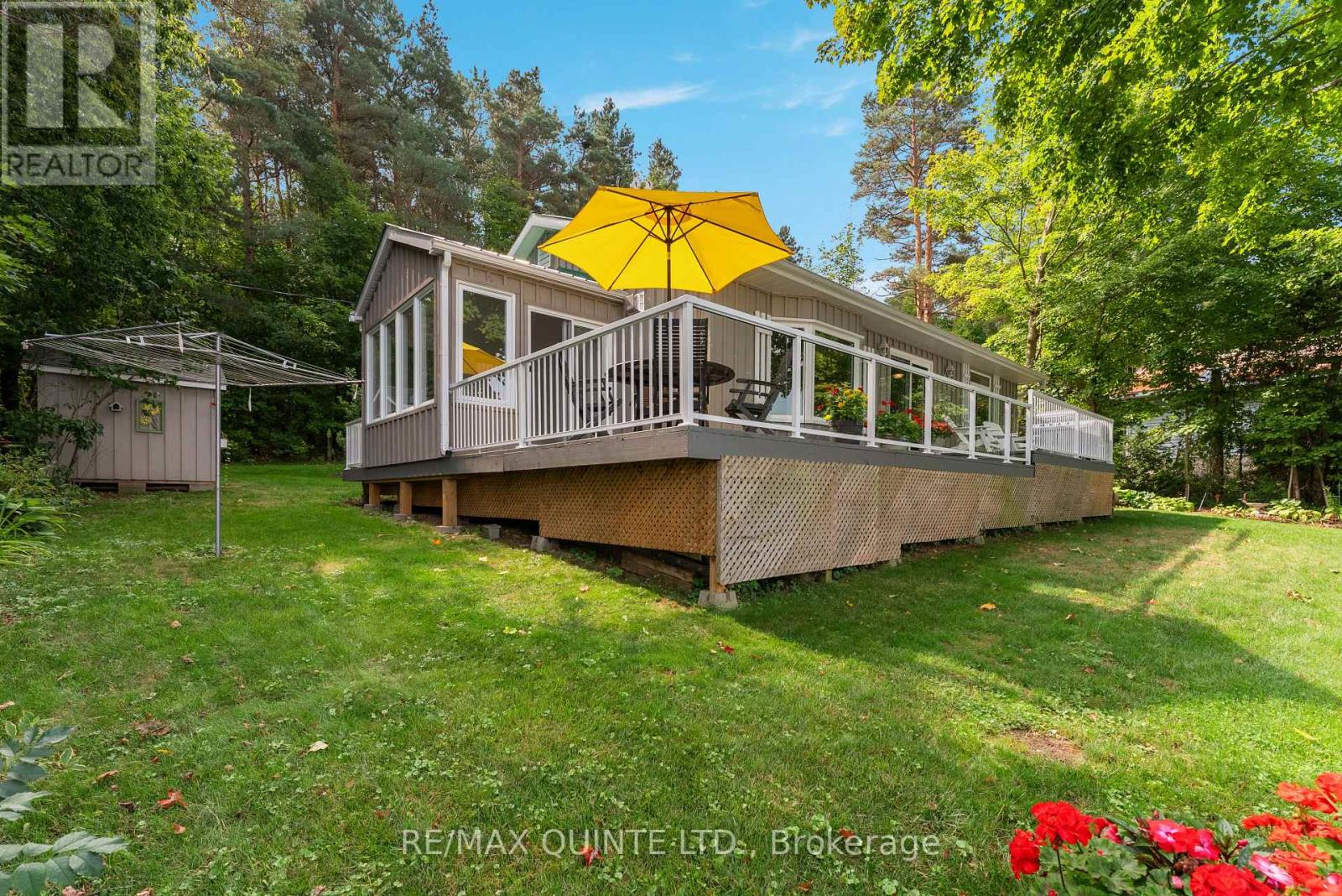 89 Curry Lane, Prince Edward County, Ontario  K0K 1P0 - Photo 38 - X12397030