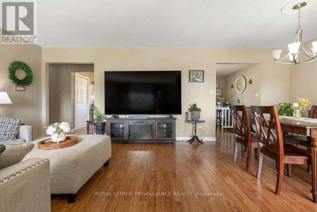 16395 2 Highway, Quinte West (Murray Ward), Ontario  K8V 5P7 - Photo 11 - X12397031