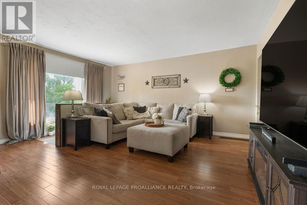 16395 2 Highway, Quinte West (Murray Ward), Ontario  K8V 5P7 - Photo 12 - X12397031