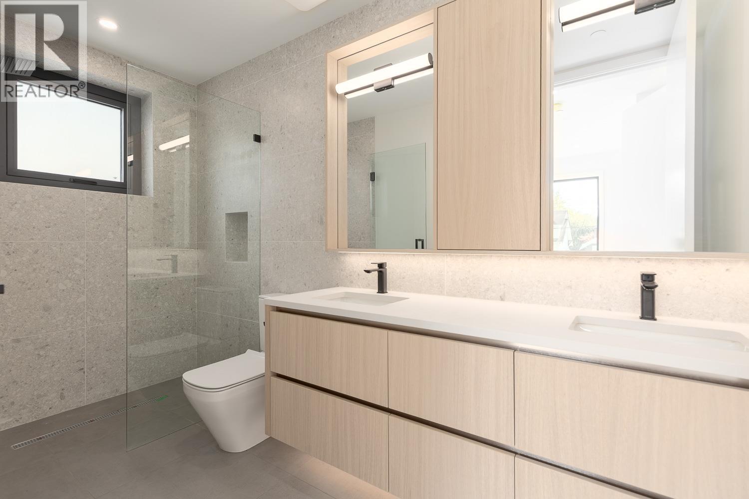2 3186 W 11th Avenue, Vancouver, British Columbia  V6K 2M7 - Photo 13 - R3046611