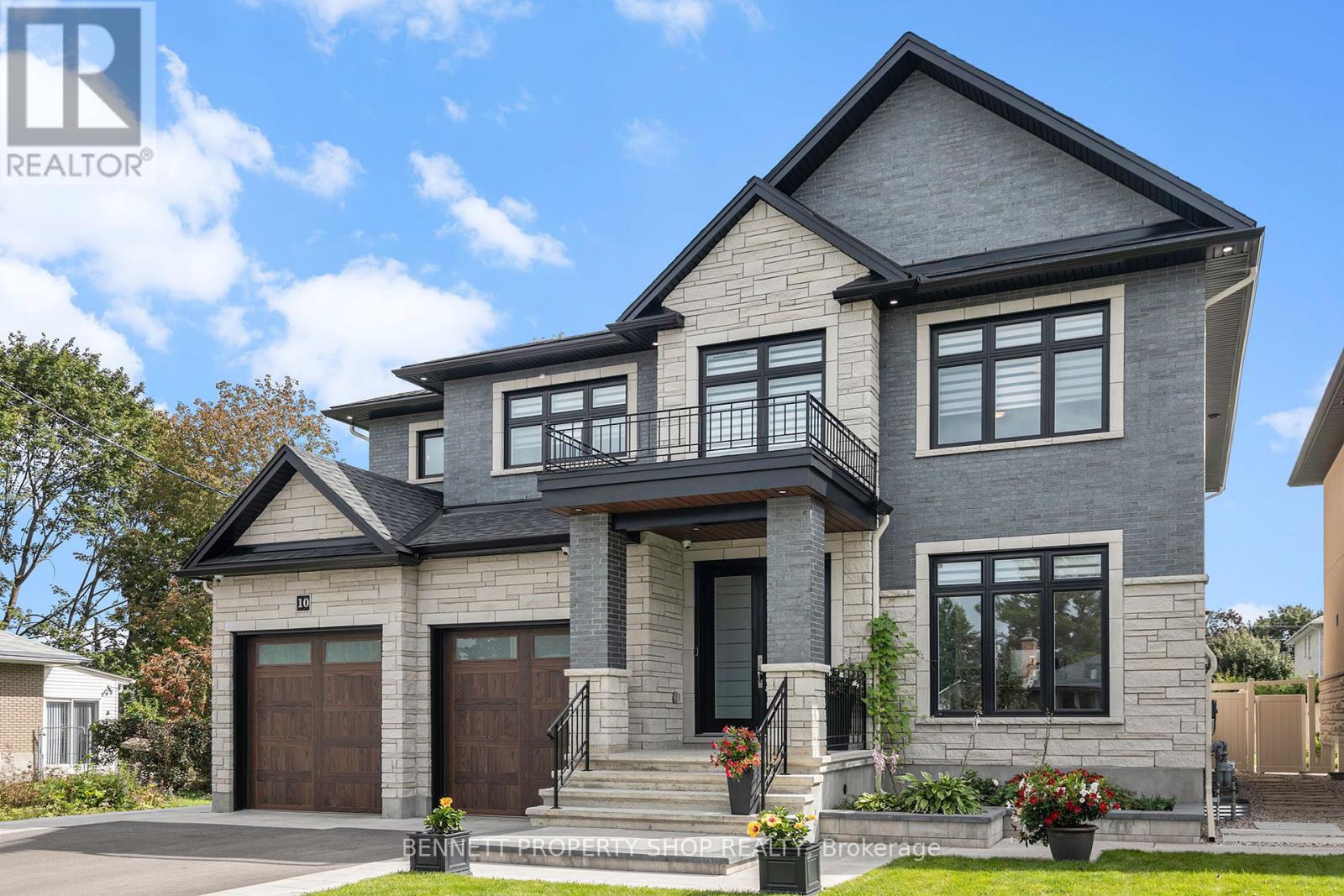 Property at 10 WESTWOOD DRIVE image 1
