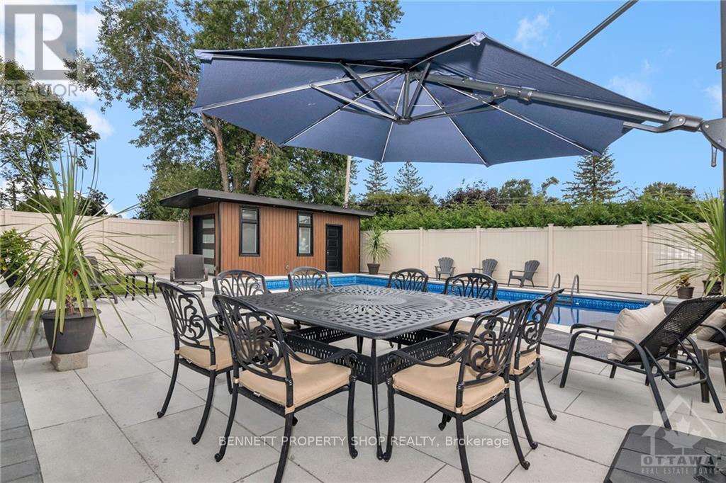 10 Westwood Drive, Ottawa, Ontario  K2G 2W7 - Photo 25 - X12397017
