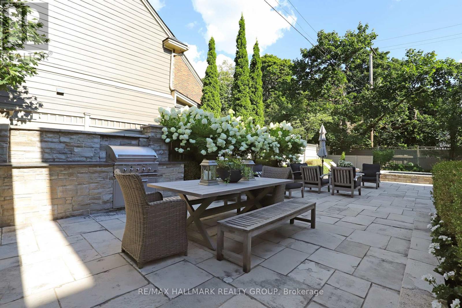 525 Piccadilly Avenue, Ottawa, Ontario  K1Y 0H7 - Photo 49 - X12397029