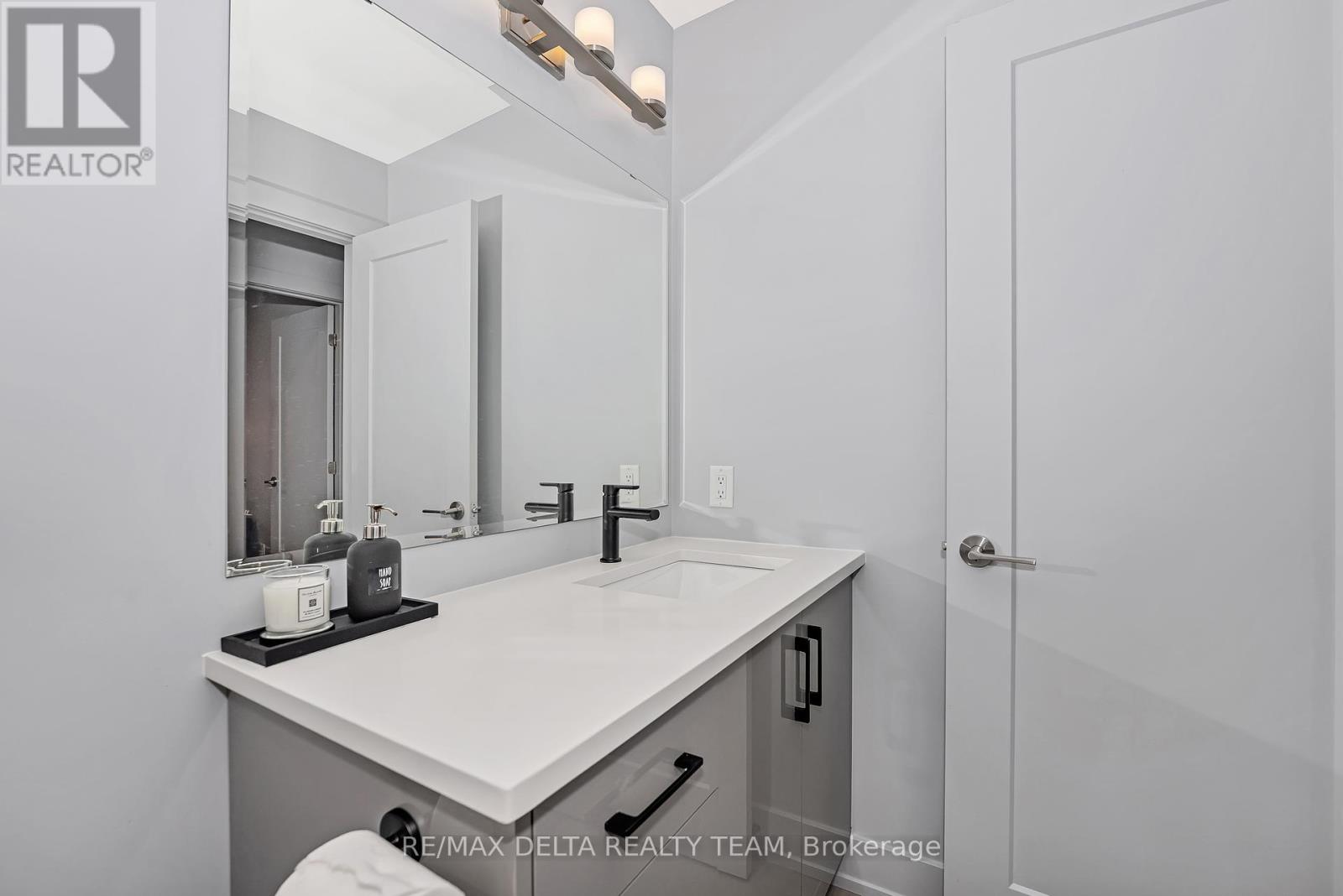 1179 Kingston Avenue, Ottawa, Ontario  K1Z 8K5 - Photo 21 - X12397033