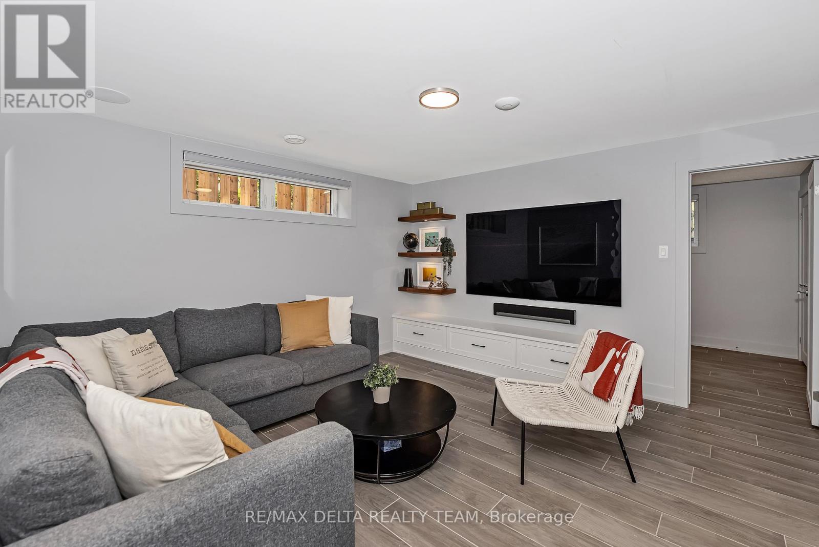 1179 Kingston Avenue, Ottawa, Ontario  K1Z 8K5 - Photo 23 - X12397033