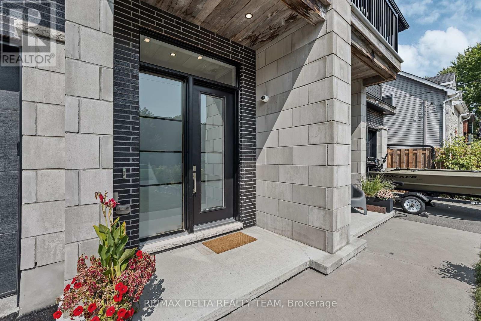 Property at 1179 KINGSTON AVENUE image 3