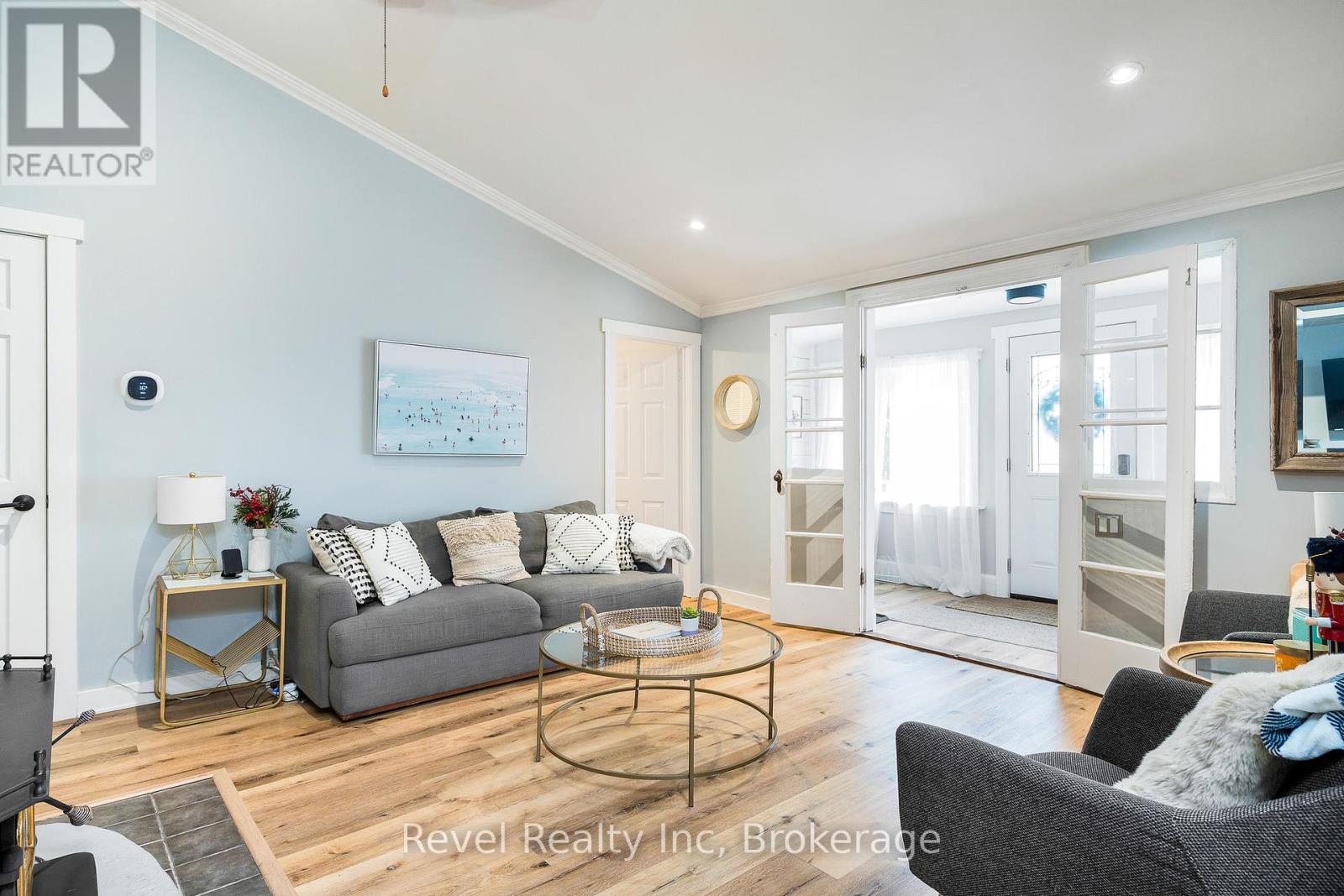 1071 Lawson Road, Tiny, Ontario  L0L 1P0 - Photo 8 - S12397016