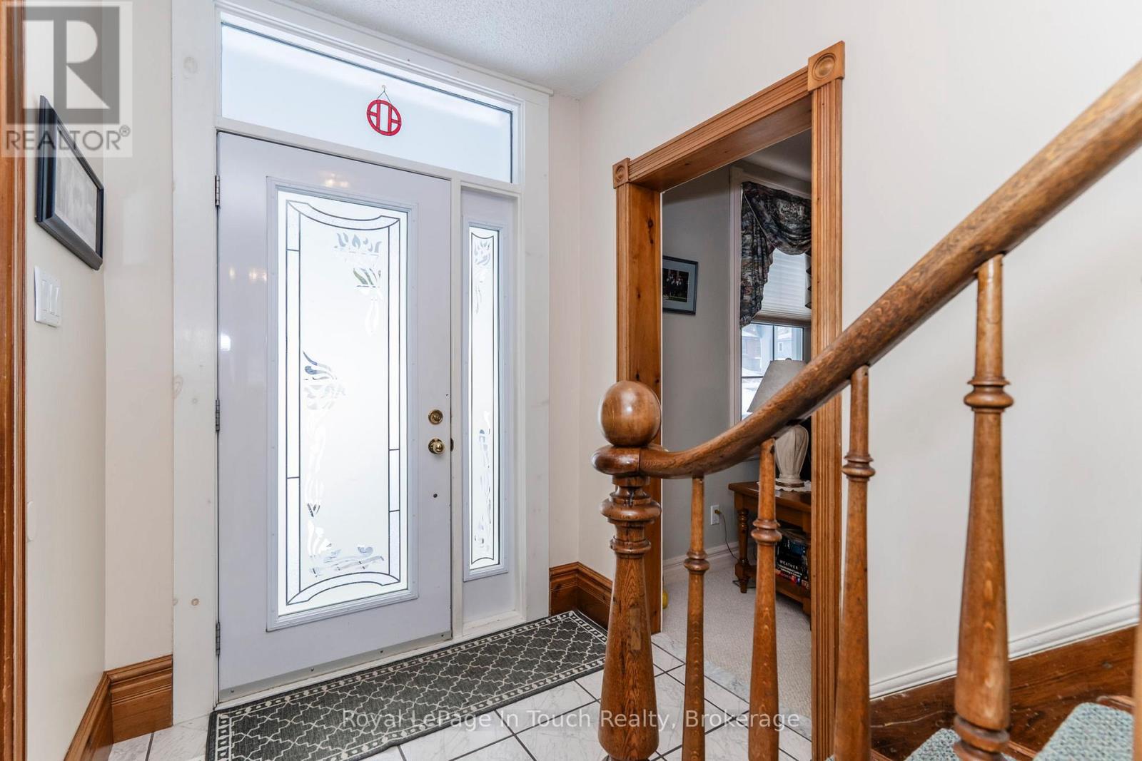 306 Church Street, Penetanguishene, Ontario  L9M 1G5 - Photo 11 - S12397041