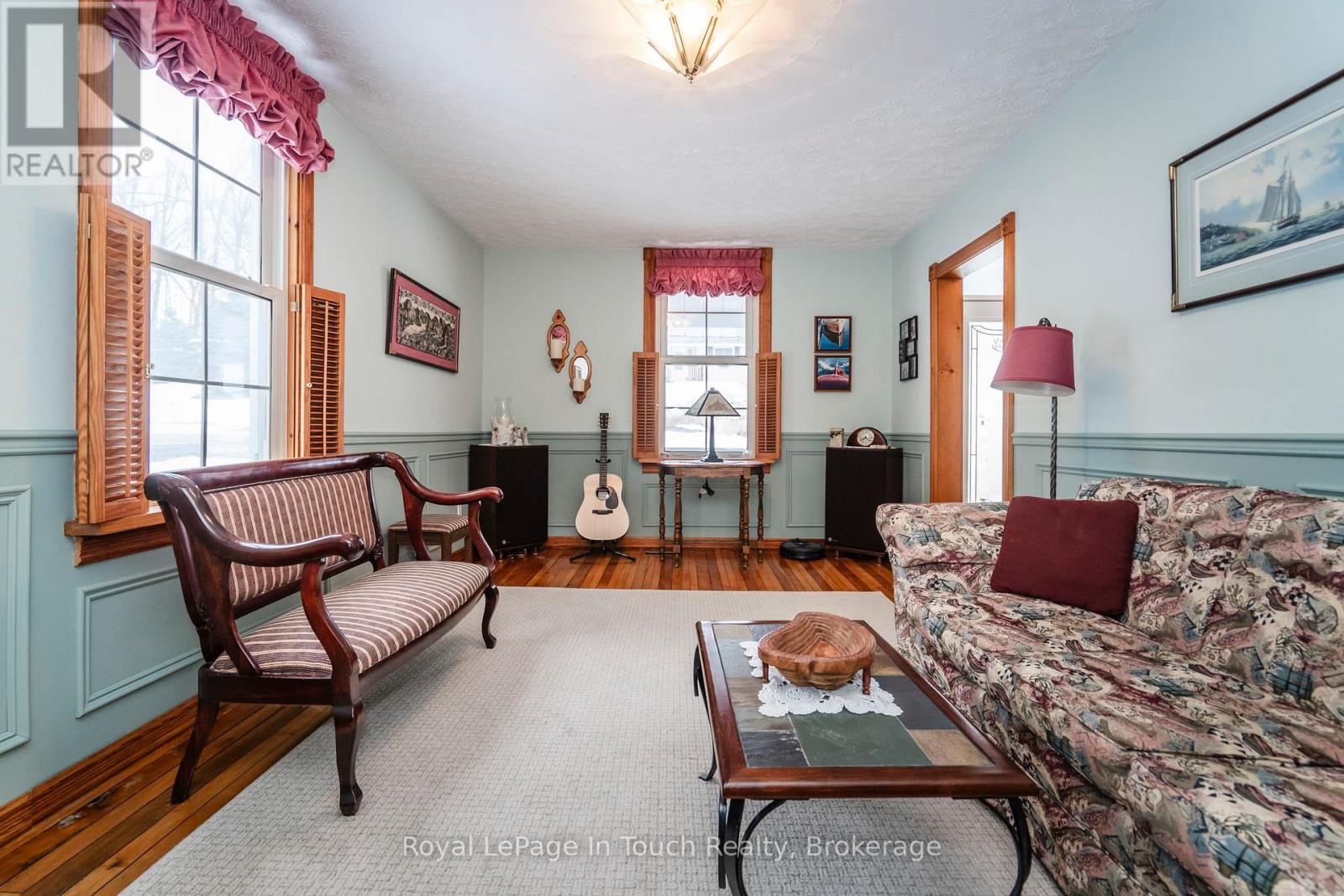 306 Church Street, Penetanguishene, Ontario  L9M 1G5 - Photo 16 - S12397041