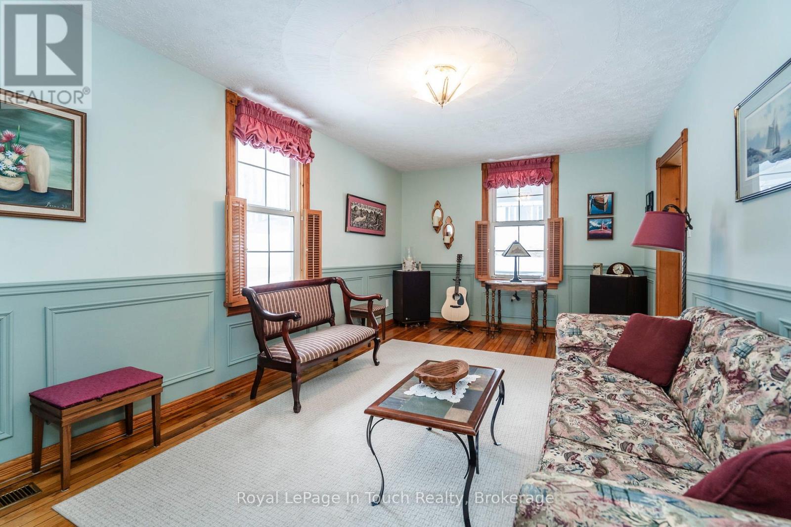 306 Church Street, Penetanguishene, Ontario  L9M 1G5 - Photo 17 - S12397041