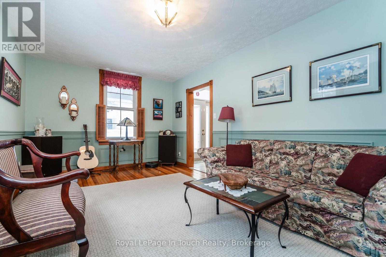 306 Church Street, Penetanguishene, Ontario  L9M 1G5 - Photo 18 - S12397041